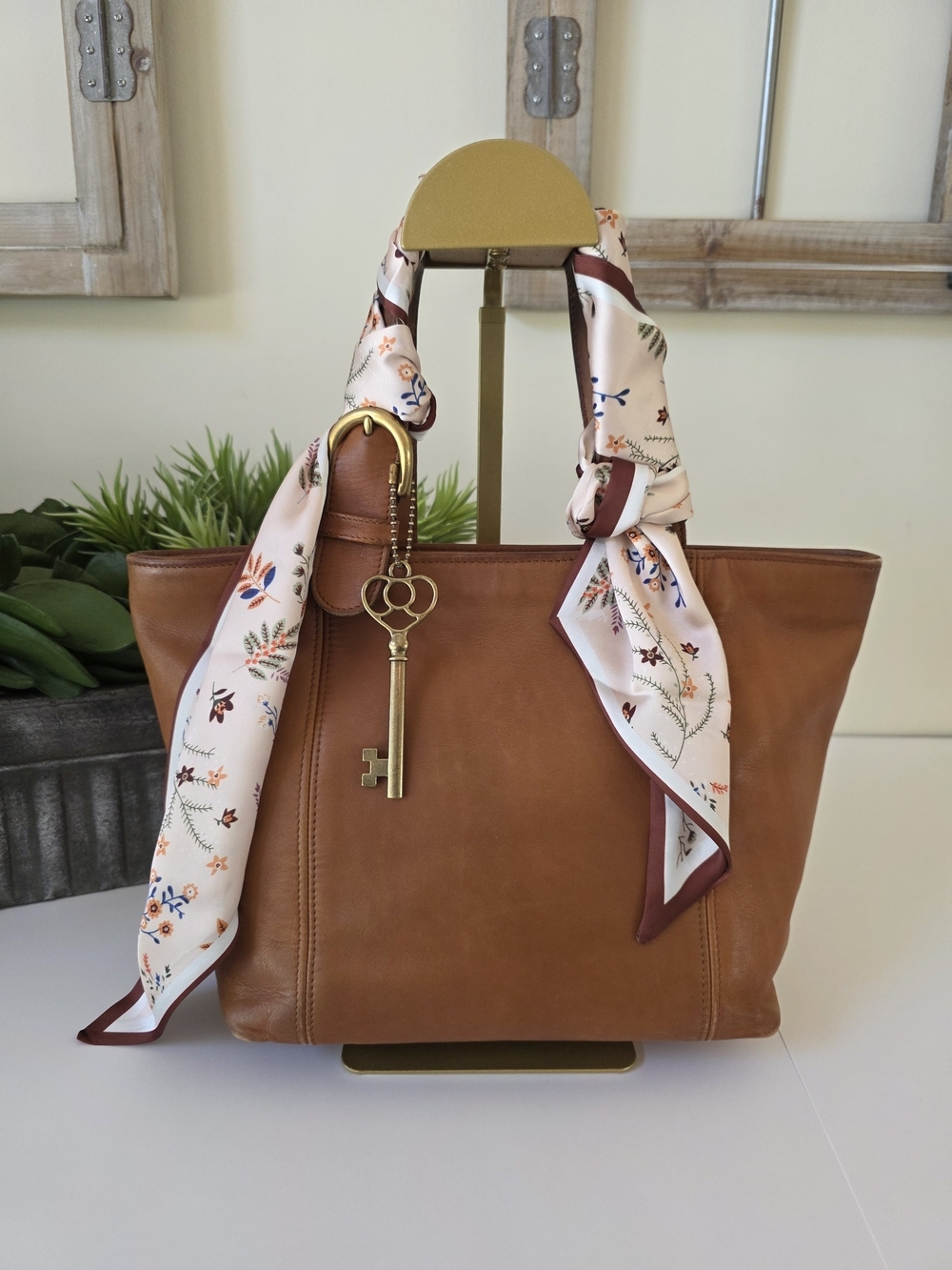 Vintage Coach Small Waverly Tote British Tan Glovetanned Leather Made In Hungary